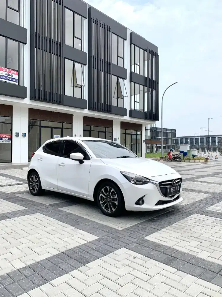ANGS ONLY 3,945 * Mazda 2 R Skyactive 2018
