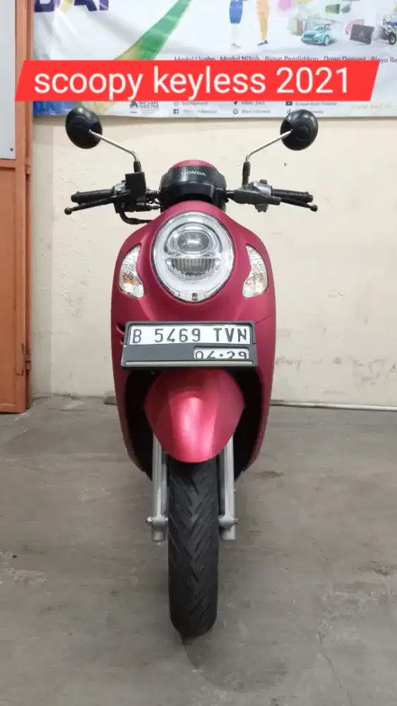 Scoopy keyless 2021 km 9rb dp 1juta