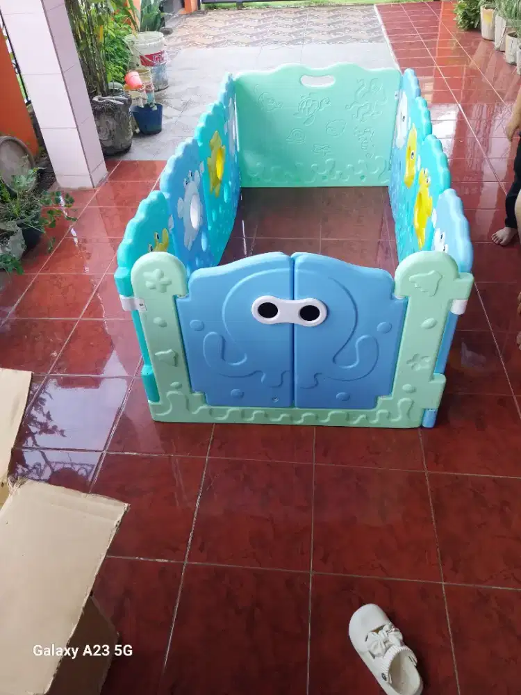 Pagar bayi l'abeille