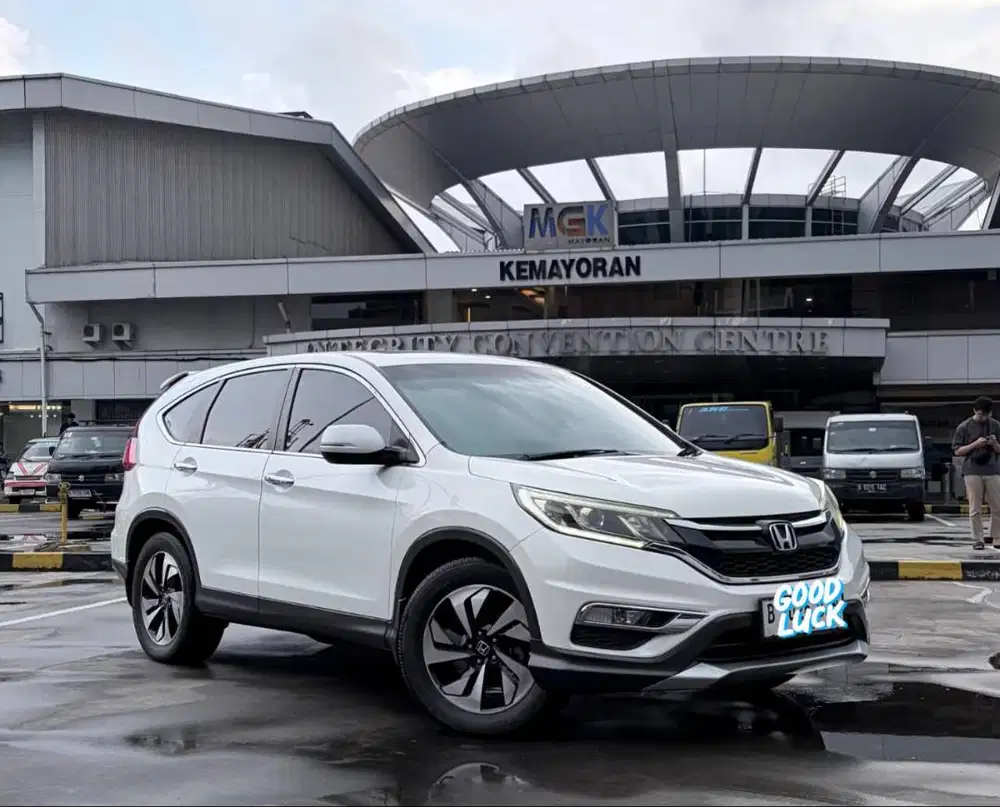 CRV Prestige sunroof Dp 10jt