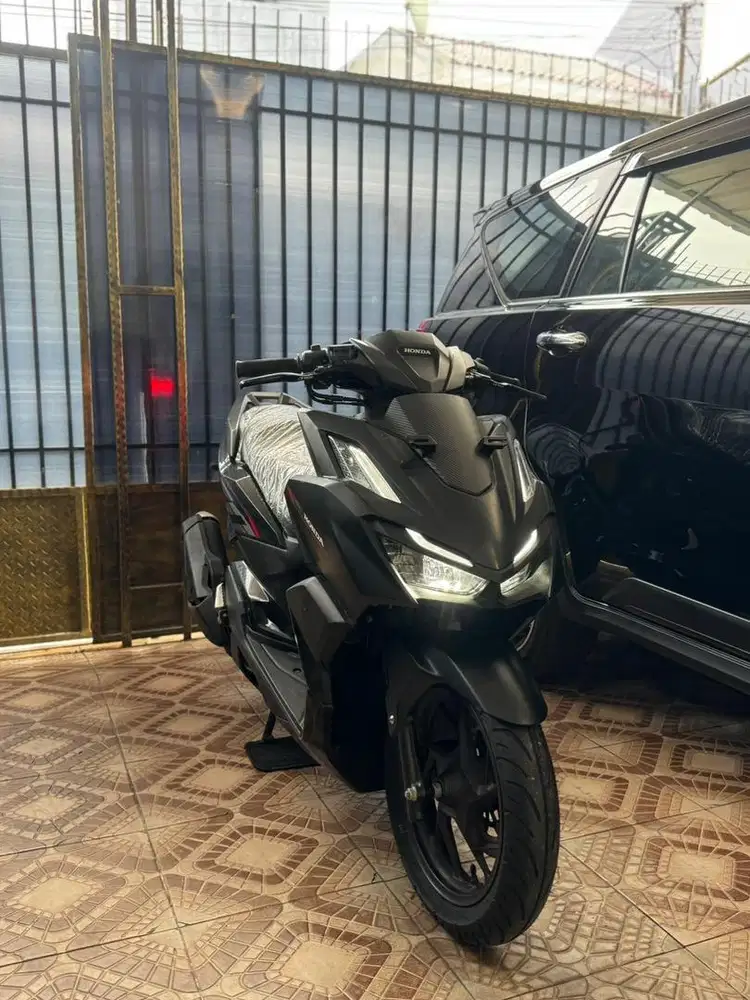 KM 320 KILO ! HONDA VARIO 160 CBS 2025 GRESS DILER LIKE NEW !