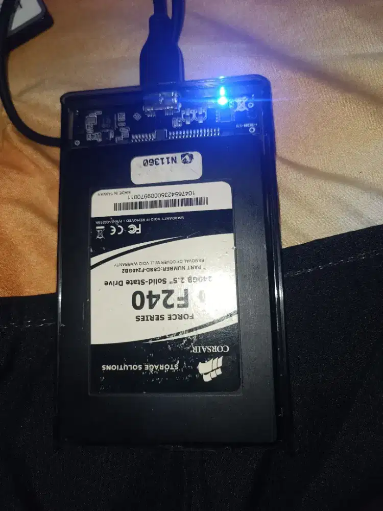 Crosair 250 GB 2.5 Sata