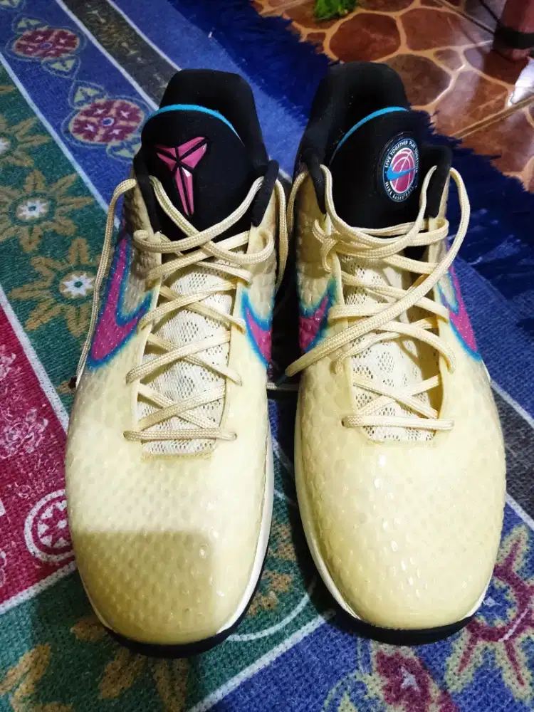 SEPATU BASKET NIKE KOBE 6 PROTRO - PRELOVED