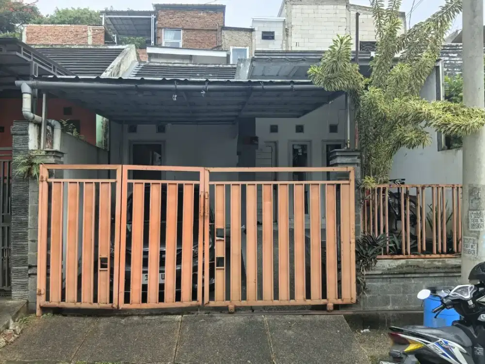 Jual BU rumah di Komplek lembah teratai 400 jutaan