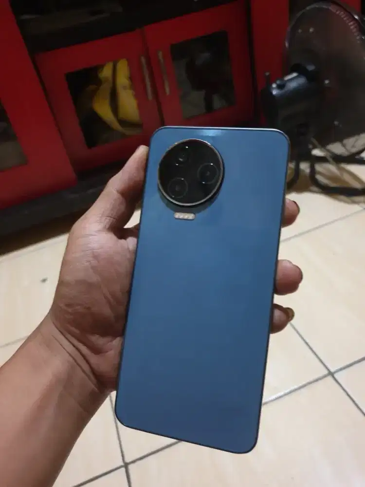 Infinix Note 12 Pro 2023 Ram 8/256
No minus pemakaian aja
Batre awet