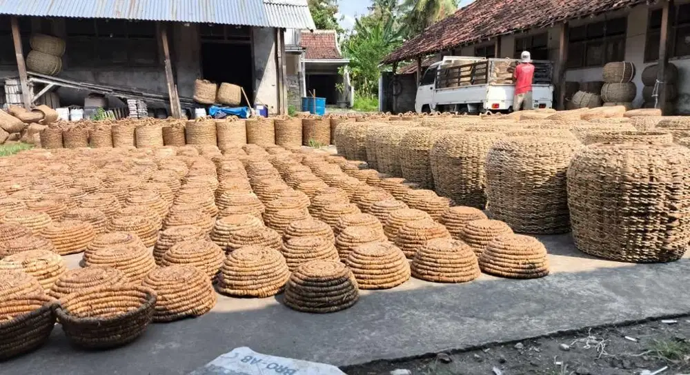 Lowongan packing sekaligus driver online shop di setu bekasi