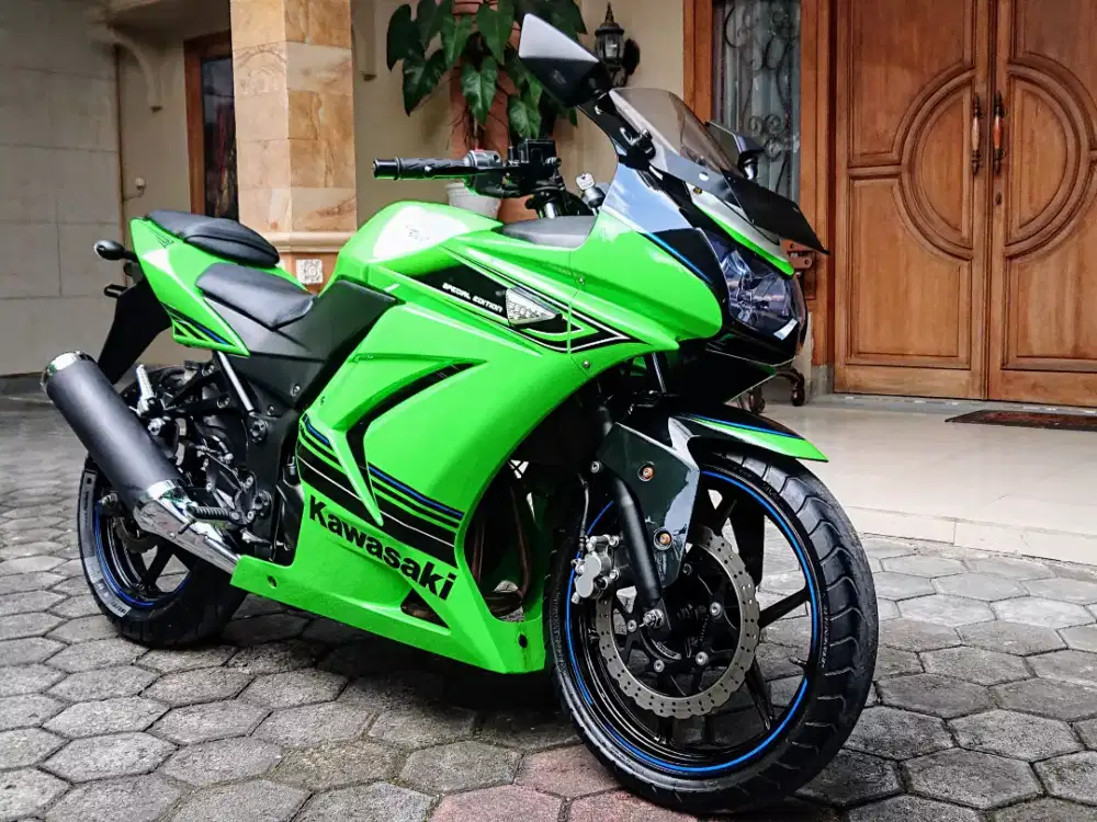 Kawasaki Ninja 250 tahun 2012