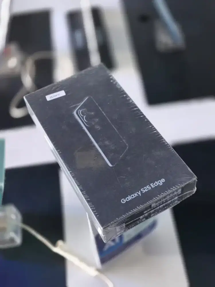 SAMSUNG S25 edge RAM 12/256GB  KREDIT TANPA JAMINAN