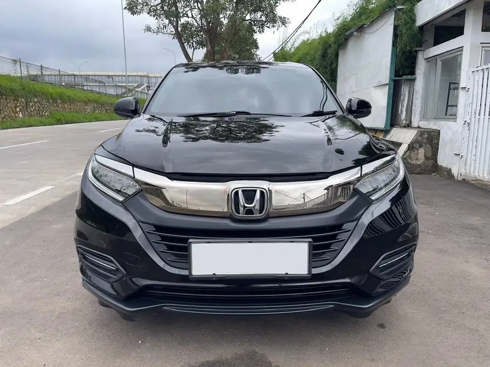 Honda HRV 1.5 SE AT 2019. Low KM!