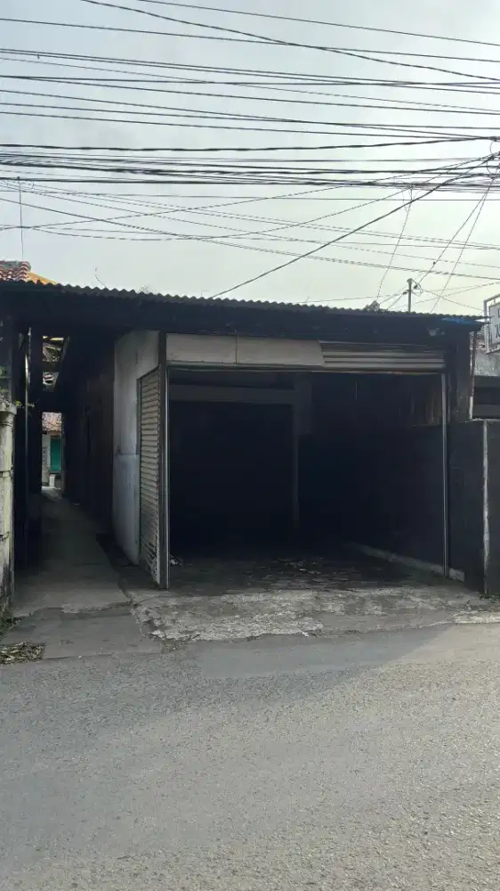 Dijual Rumah Kontrakan + Ruang Usaha Pinggir Jalan Cianjur Kota