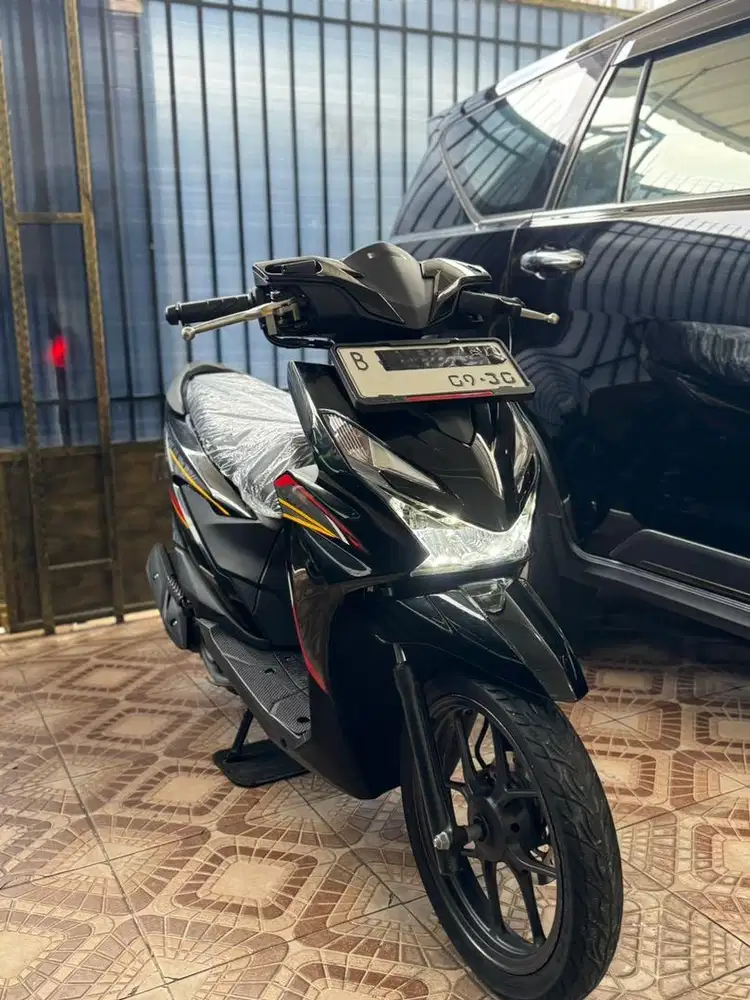 KM 300 KILO ! HONDA Beat  CBS 2025 GRESS DILER LIKE NEW BLN 9 !