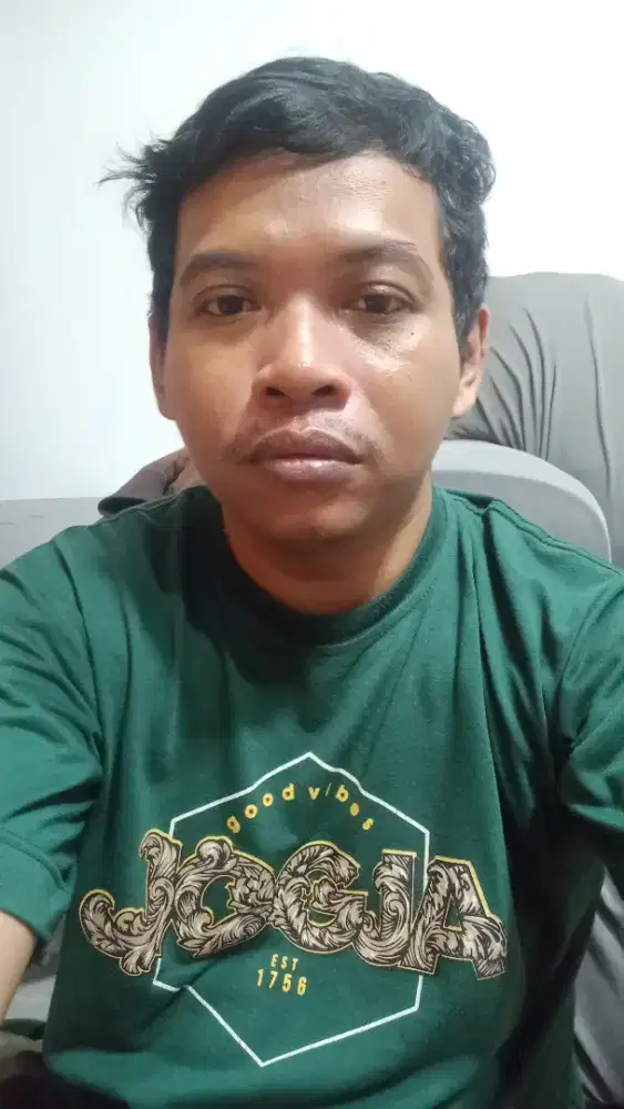 Nyari kerja yg Syarat gak ribet krna hanya ada KTP&Kk