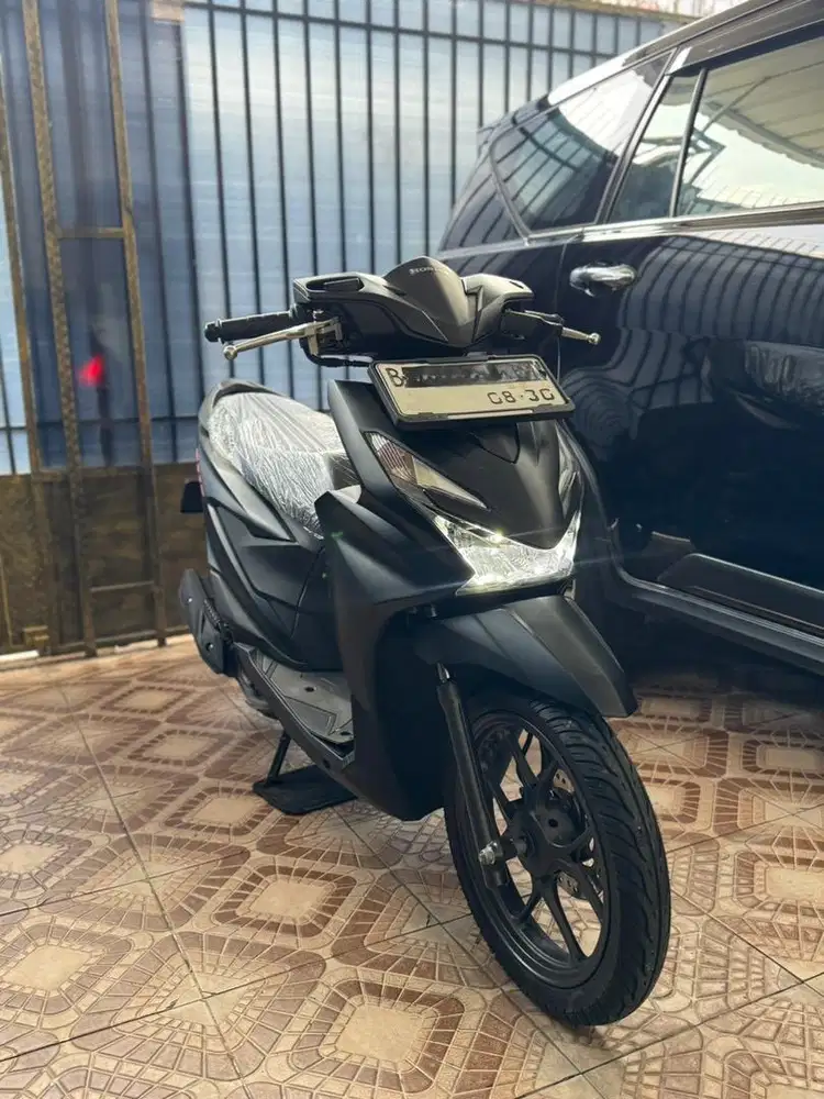KM 40 KILO ! HONDA Beat Keyless 2025 GRESS DILER LIKE NEW BLN 9 !