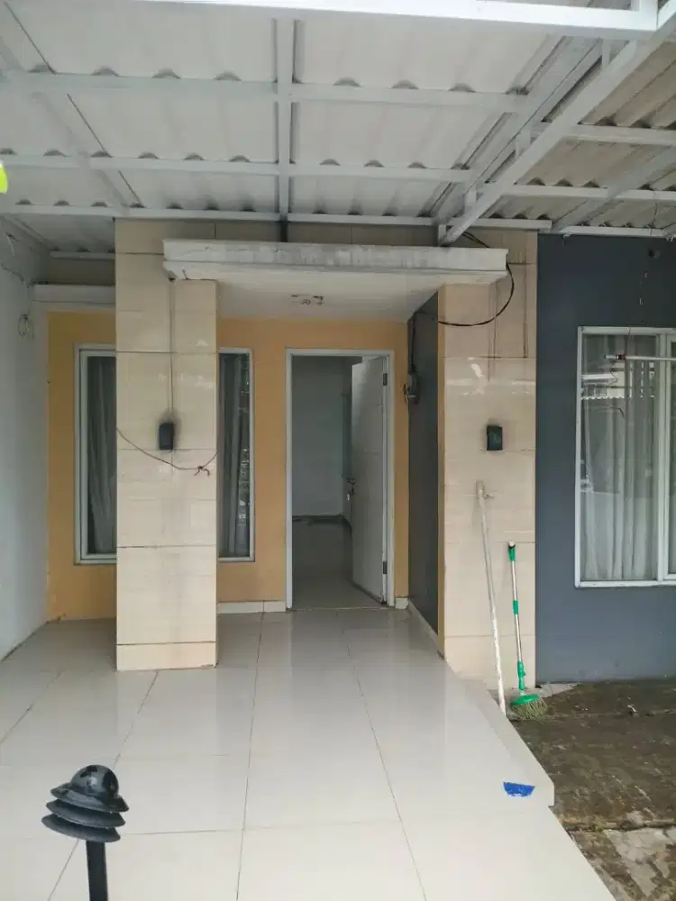 disewakan rumah metland cibitung cluster La tanzania