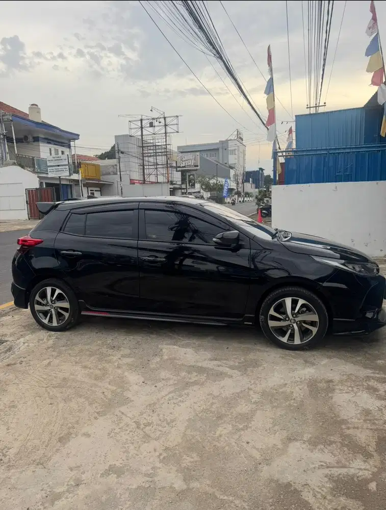 Toyota Yaris 2021 Bensin