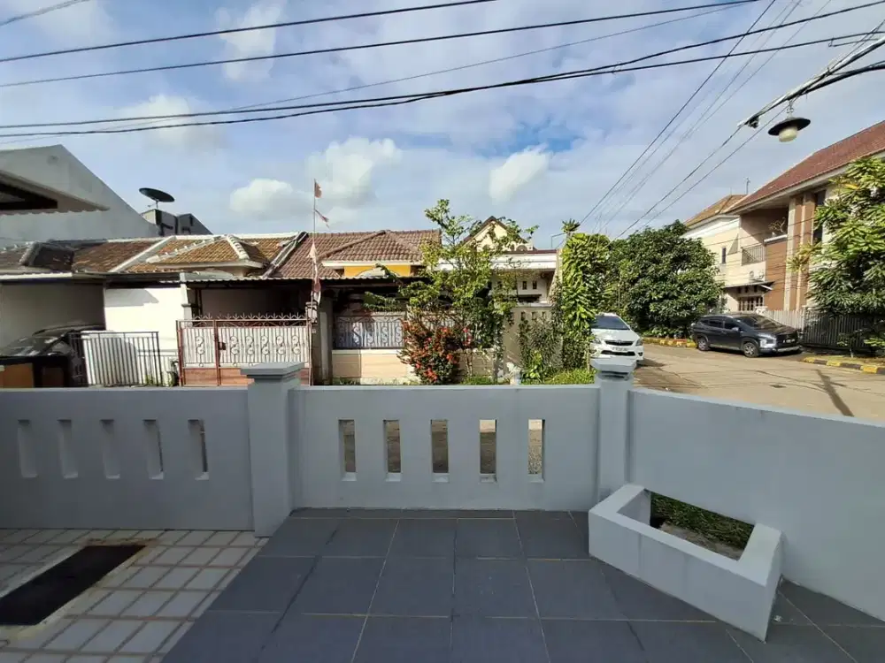 Dijual Rumah di Sektor 6 Hook Lokasi  Strategis