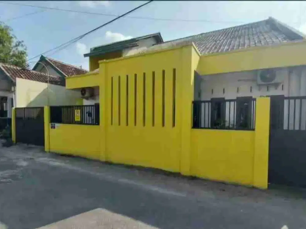 Rumah Induk Dan Kost Area Pandega jl. Kaliurang Dalam Ringroad Dekat Kampus UGM