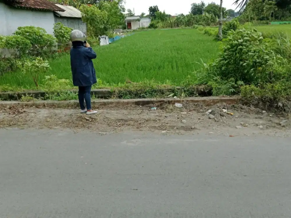TANAH STRATEGIS MANGKU JALAN DUA MUKA DEKAT PABRIK SGM
