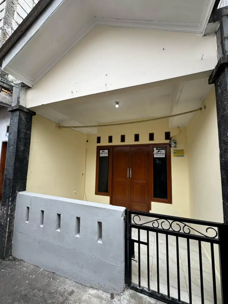 Dikontrakkan Rumah Petakan Strategis di Bintaro – Dekat MRT & Mall