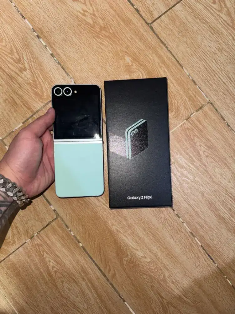 samsung zflip 6. 512gb