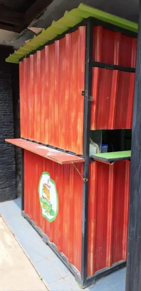 Booth Kontainer Usaha