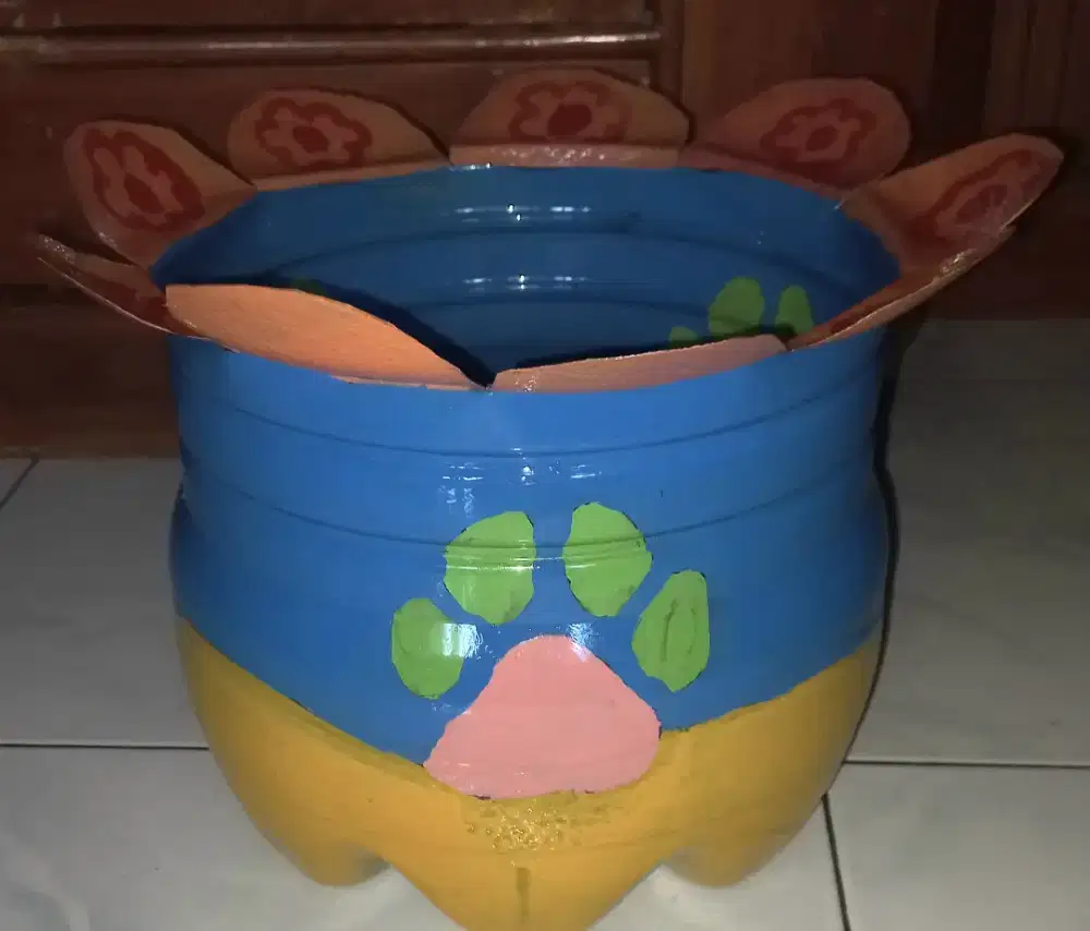 Pot plenter buat tanaman