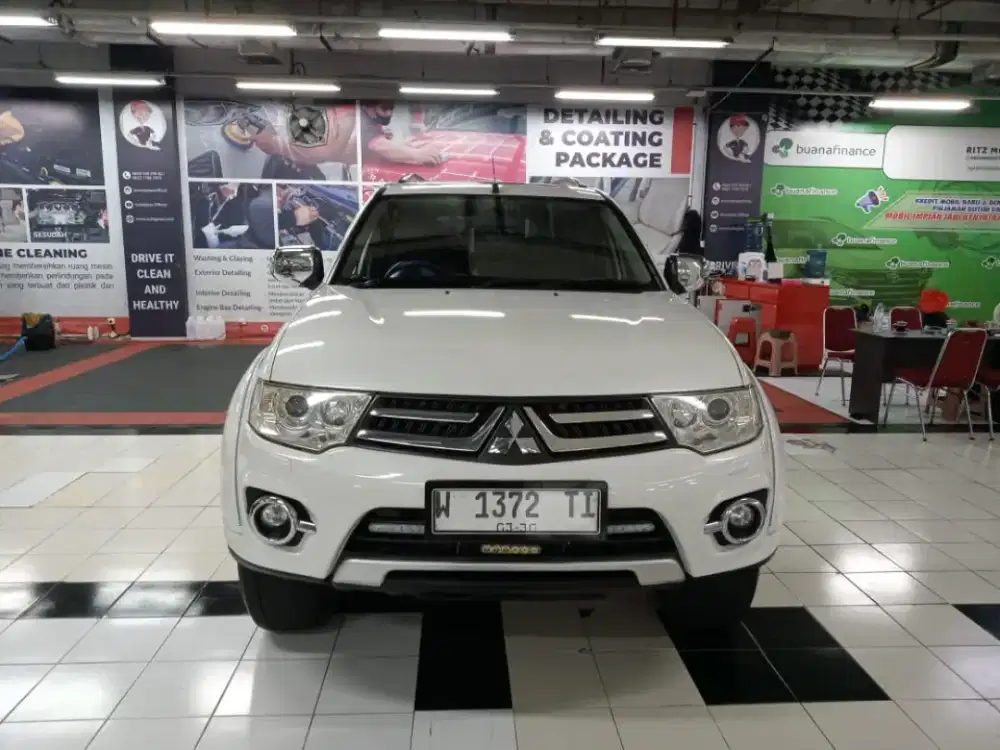 MITSUBISHI PAJERO DAKAR AT 2014 PUTIH