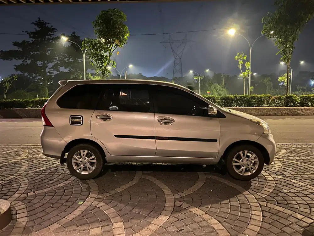 Daihatsu Xenia 2013 Bensin