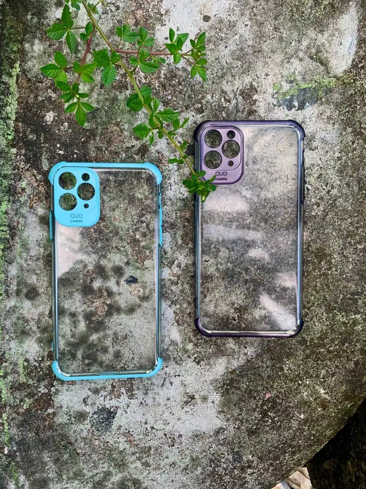 Softcase Side Transparant Half Platting Colour iPhone 11 Pro Max