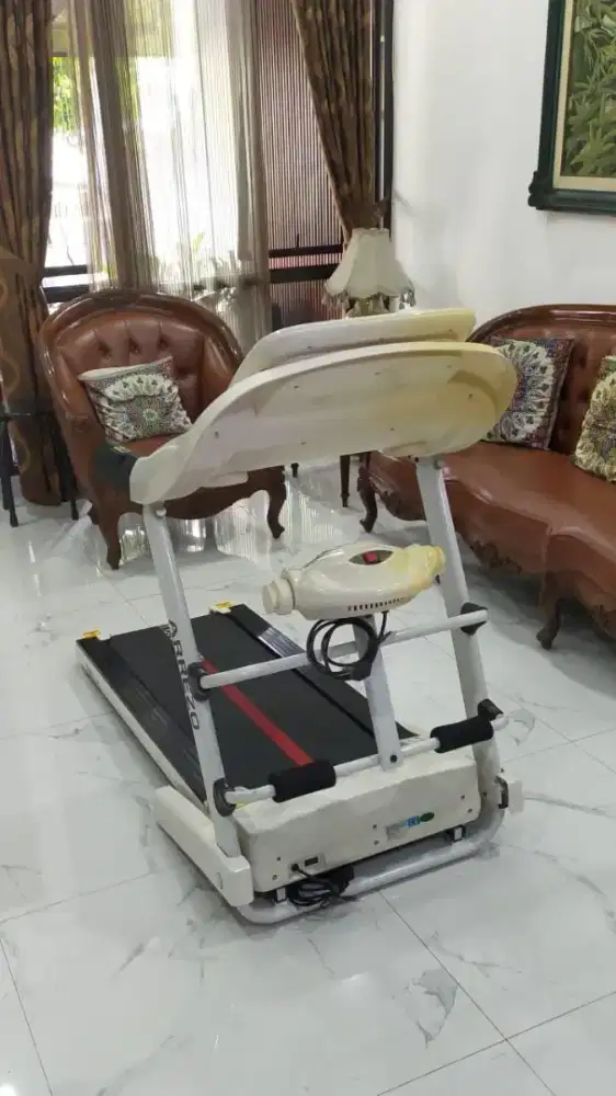 Dijual Cepat Treadmill iReborn Azzero