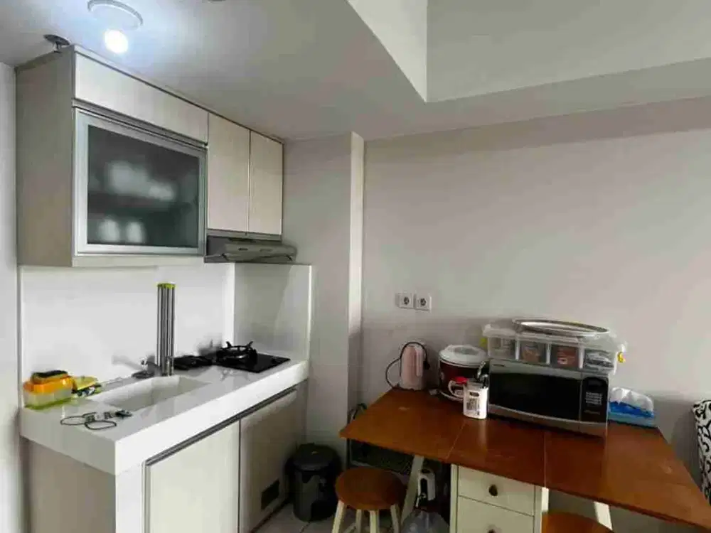 disewakan apartement full furnish 2 kamar tidur lokasi depan mall summarecon bekasi