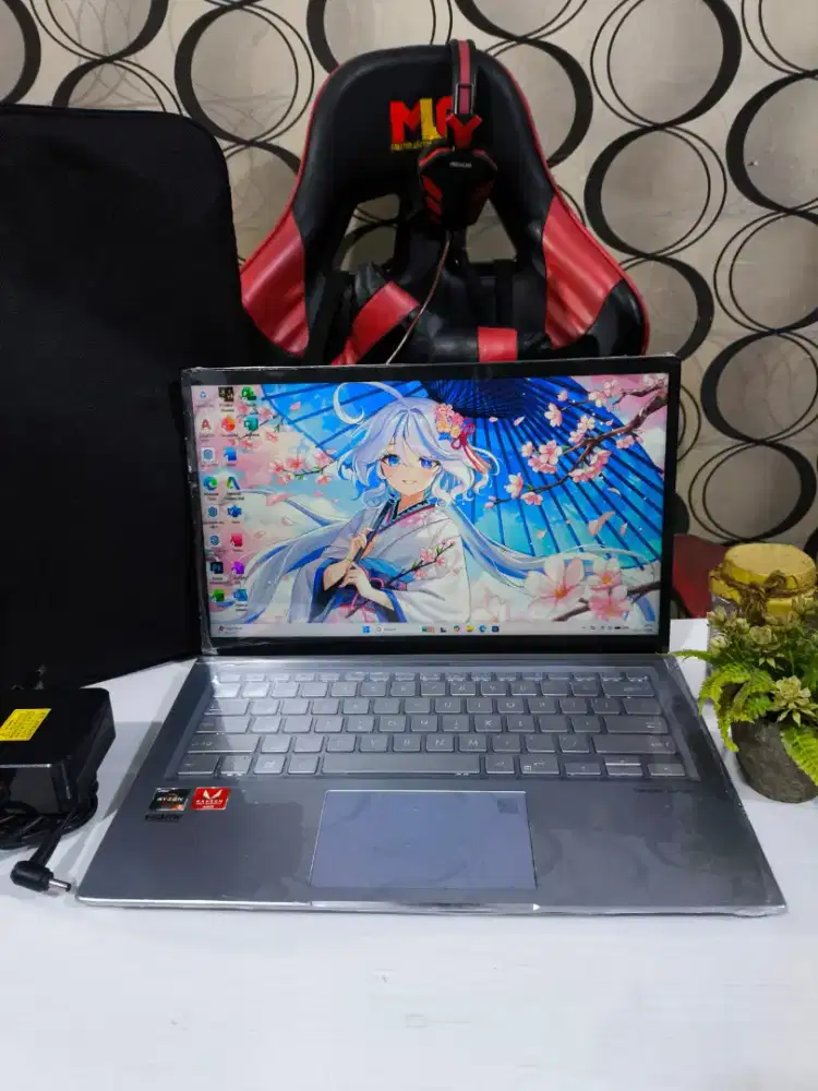 INOVATIVE&FUTURISTIKLaptopByAsus
ASUSZENBOOK UX431 Superslim SSD 512Gb