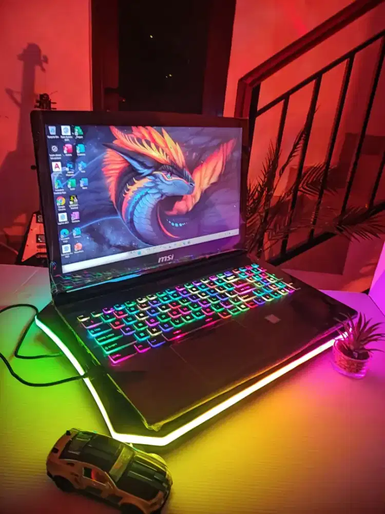 MSI RAIDER Pro GE63VR RAIDER 7RF MYSTIC LIGHT
 [RAM 16 GB SSD+HDD