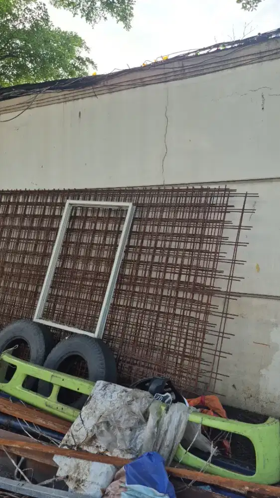 Besi Wiremesh Coran Nego