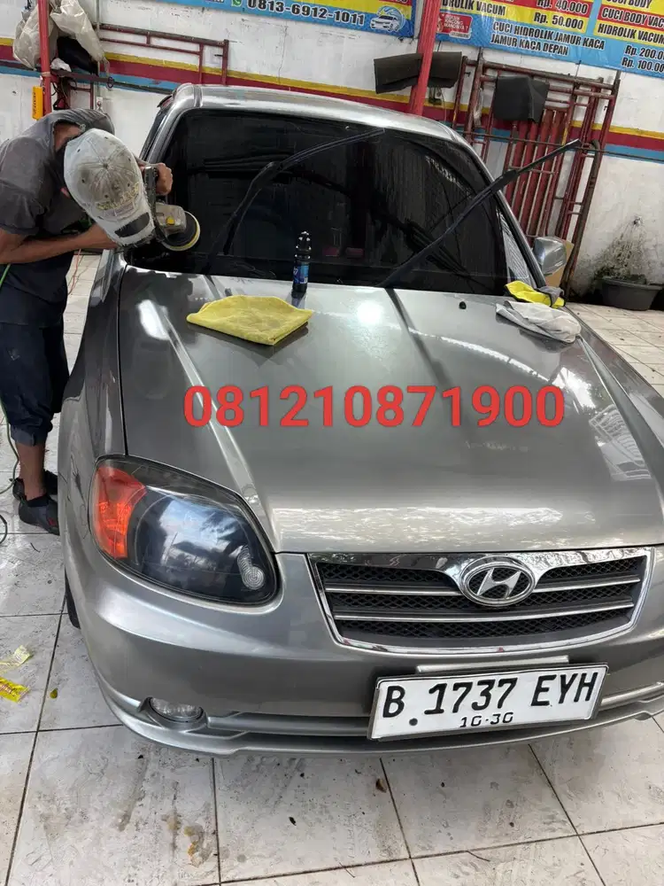 Hyundai Avega 2011 unit pakaian pribadi