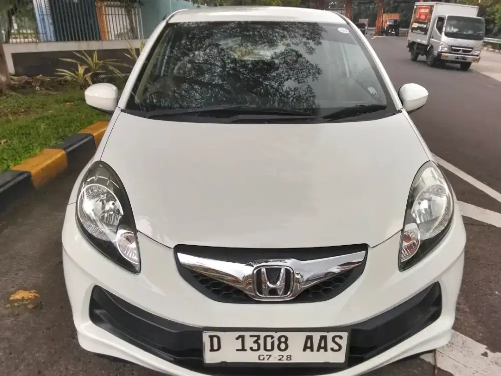 Brio E CBU Putih Manual 2013