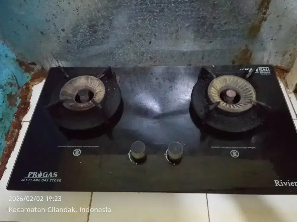 Kompor gas Tanam 2 tungku