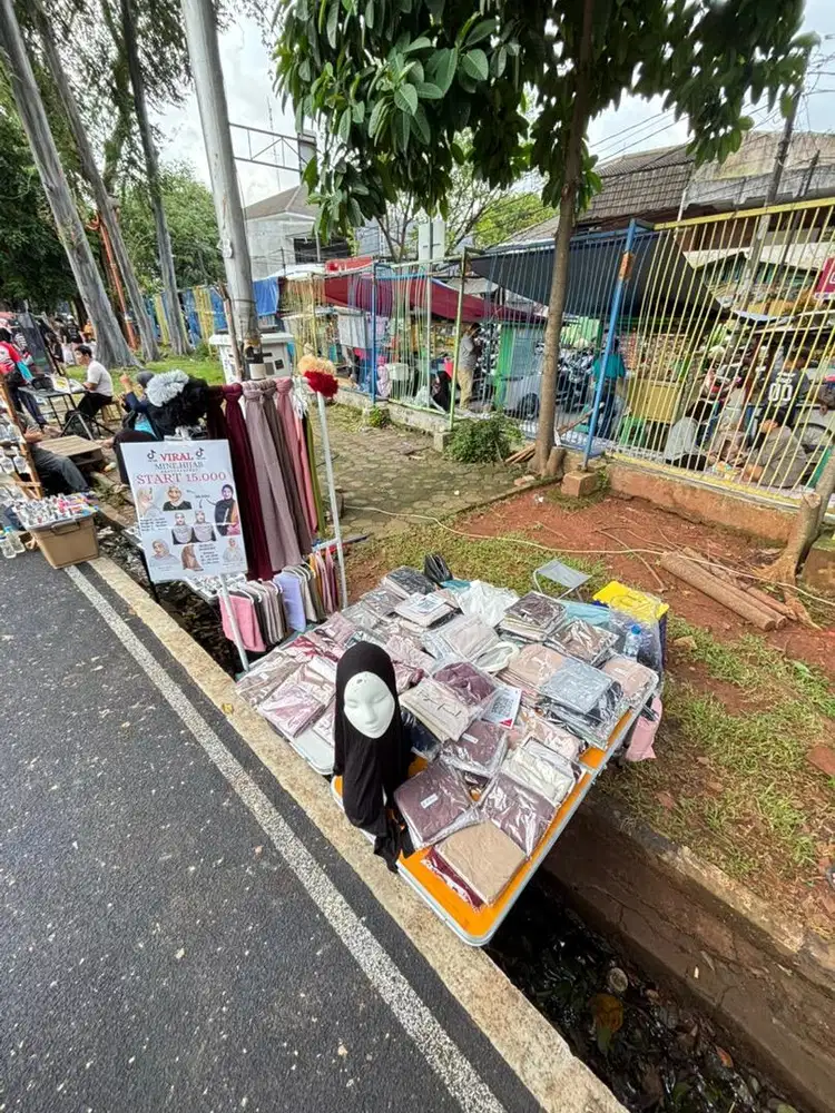 Jaga Stand Hijab jam 15.00-20.00