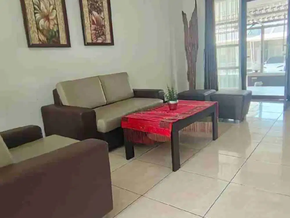 disewakan rumah nyaman di tatar Ratna sasih kota baru Parahyangan siap huni full furnished