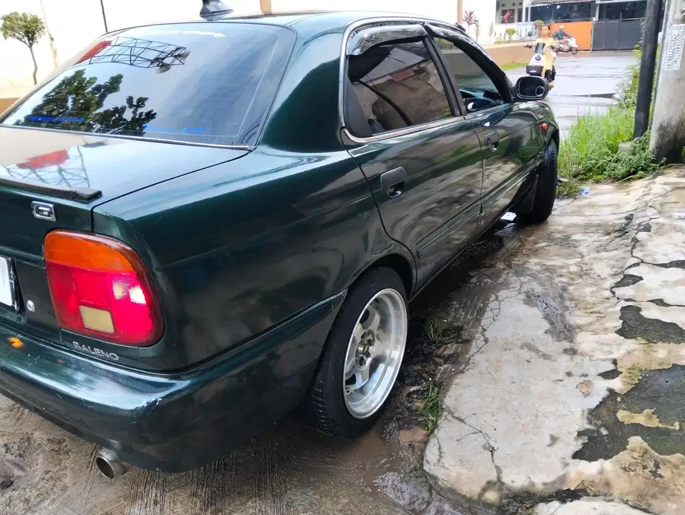 Suzuki Baleno 1997 Bensin