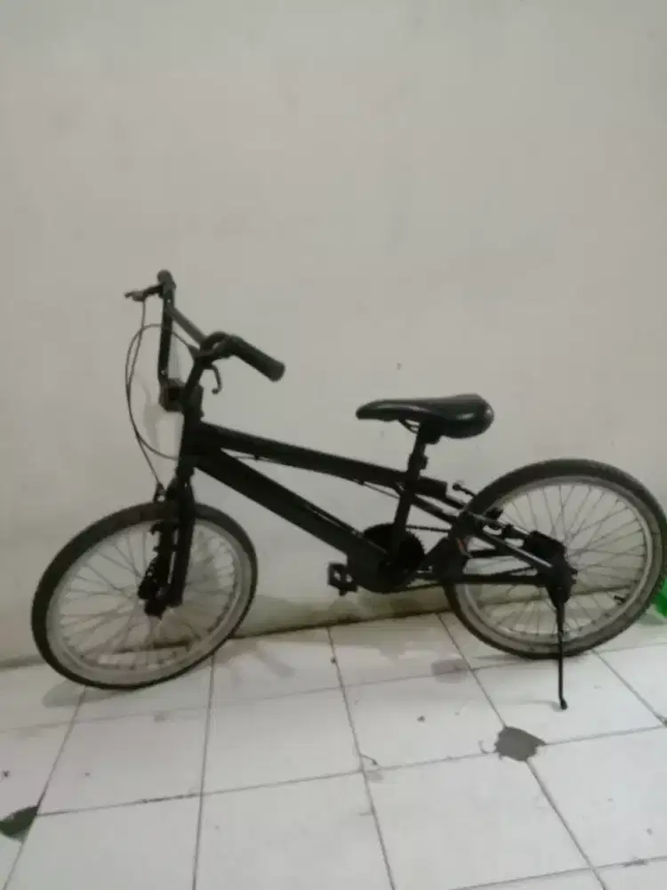 Jual sepeda  BMX.  UK 20