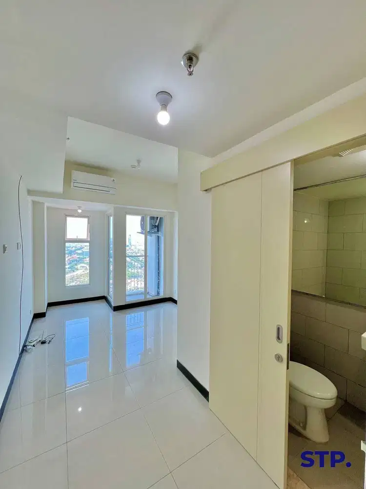 Apartemen Amor tipe Studio ada AC Lantai 36