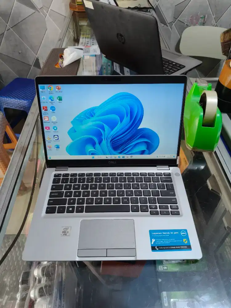 Dell 5310, core i5 gen 10, 8GB/256GB