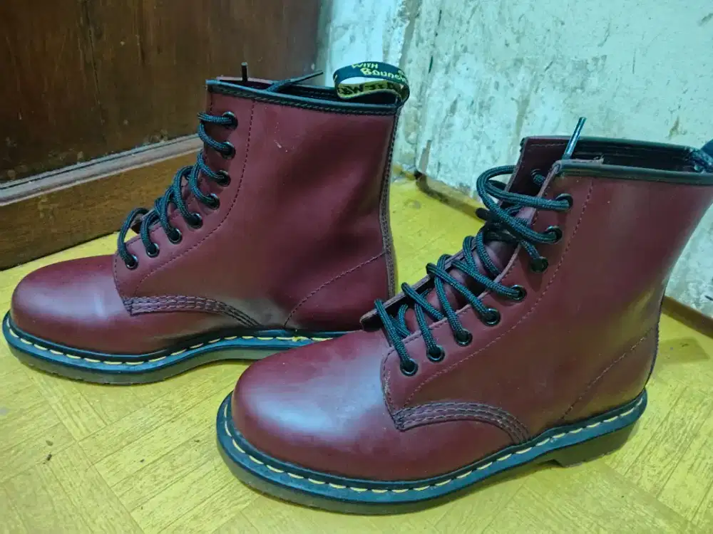 Sepatu docmart dr.Marten