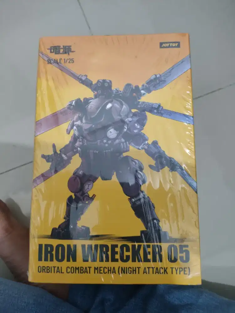 Joy toy iron WRECKER 05