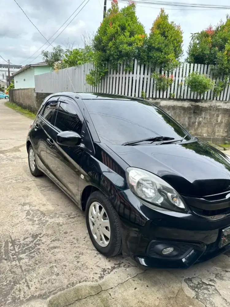 Honda brio 1,3 tipe E manual tahun 2012