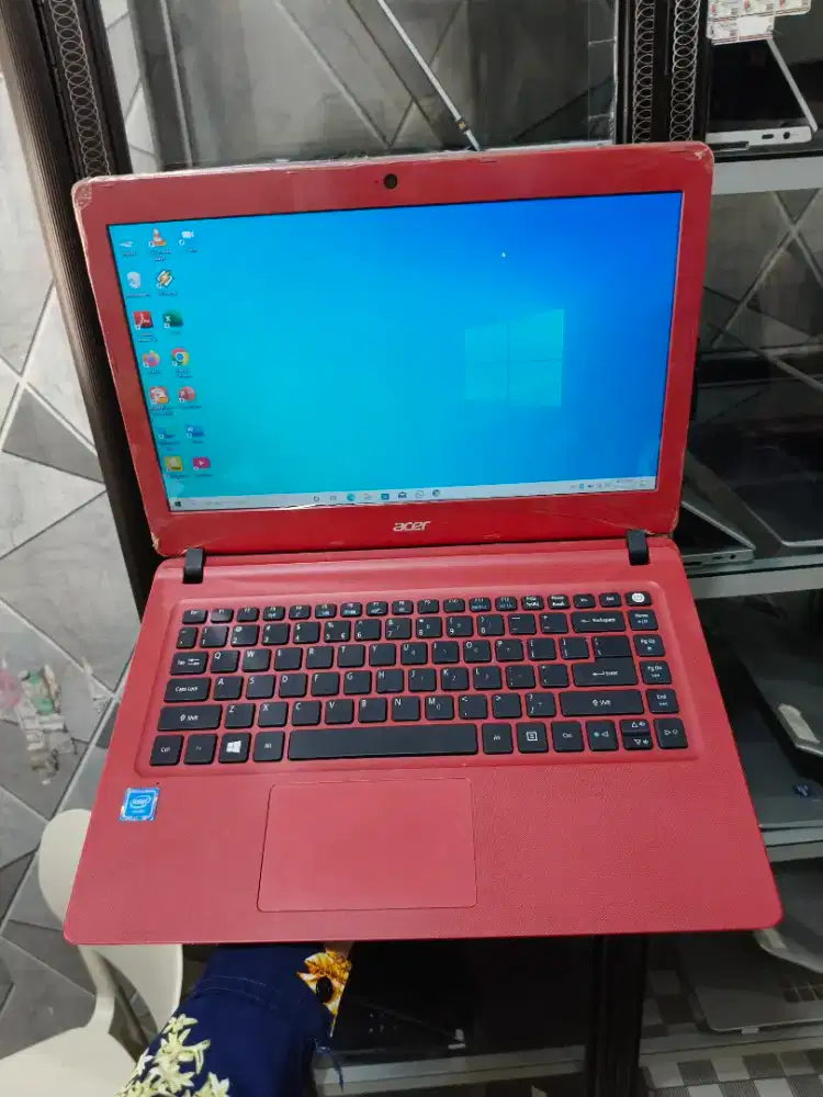 Acer ES1-432, Intel Celeron, RAM 4GB
