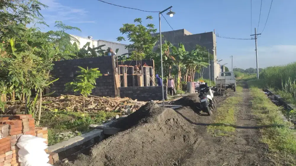 Pekarangan Murah Tulangan