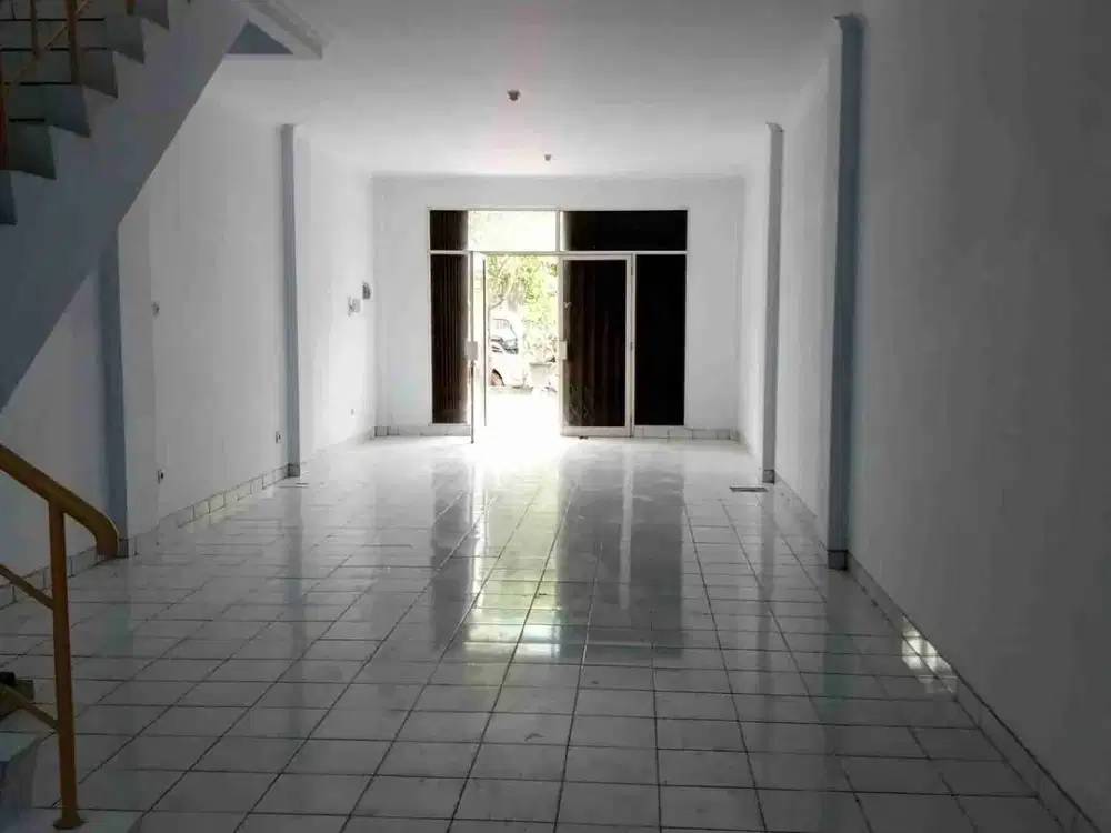 JUAL CEPAT RUKO 3 LANTAI MUTIARA TAMAN PALEM CENGKARENG JAKARTA BARAT