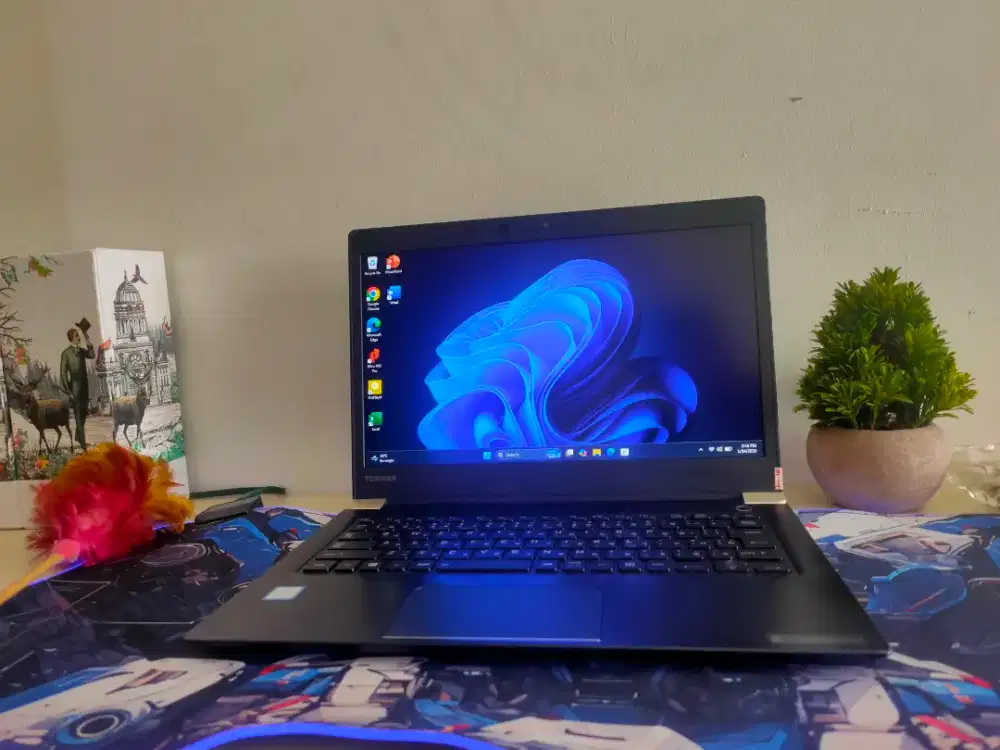 Toshiba dynabook core i5 RAM 8Gb premium